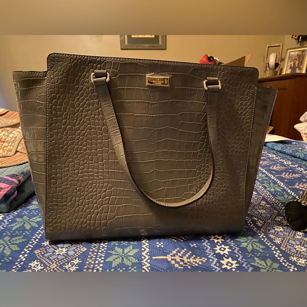 Kate Spade Gray Outlet textured tote
